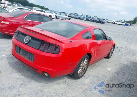 2014 Ford Mustang V6 Premium из США, поврежденный, VIN 1ZVBP8AM4E5269341